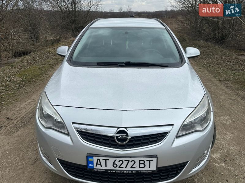 Универсал Opel Astra 2011 в Ивано-Франковске фото 2 Универсал Opel Astra 2011 в Ивано-Франковске