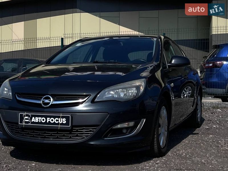 Хетчбек Opel Astra 2012 в Києві