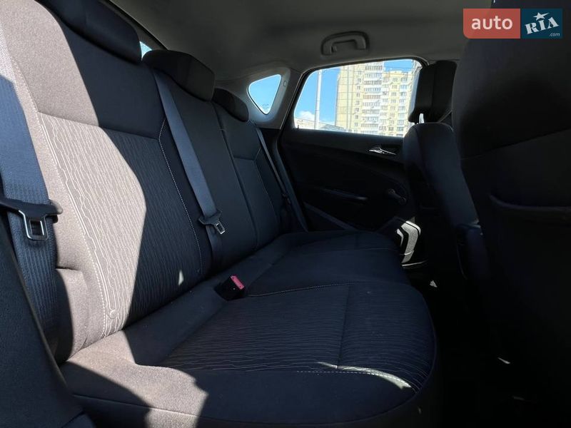 Хетчбек Opel Astra 2012 в Києві