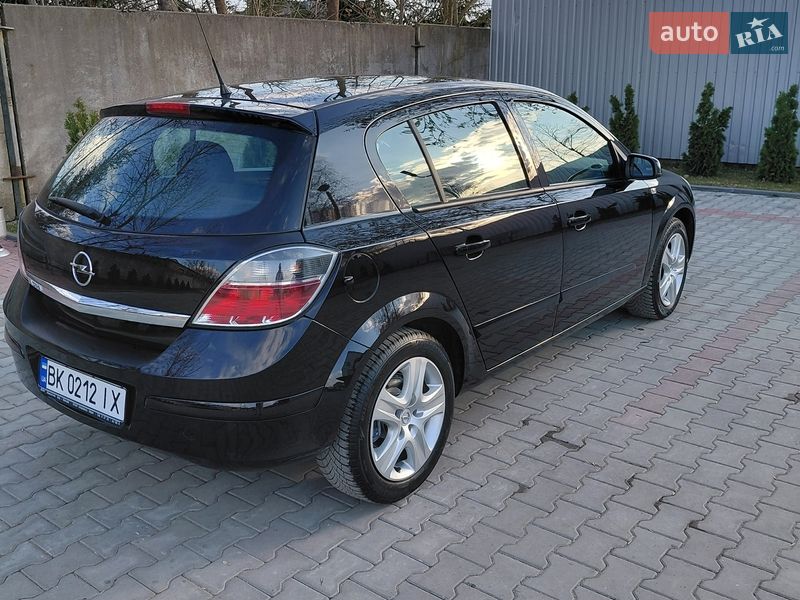 Хэтчбек Opel Astra 2008 в Костополе фото 5 Хэтчбек Opel Astra 2008 в Костополе
