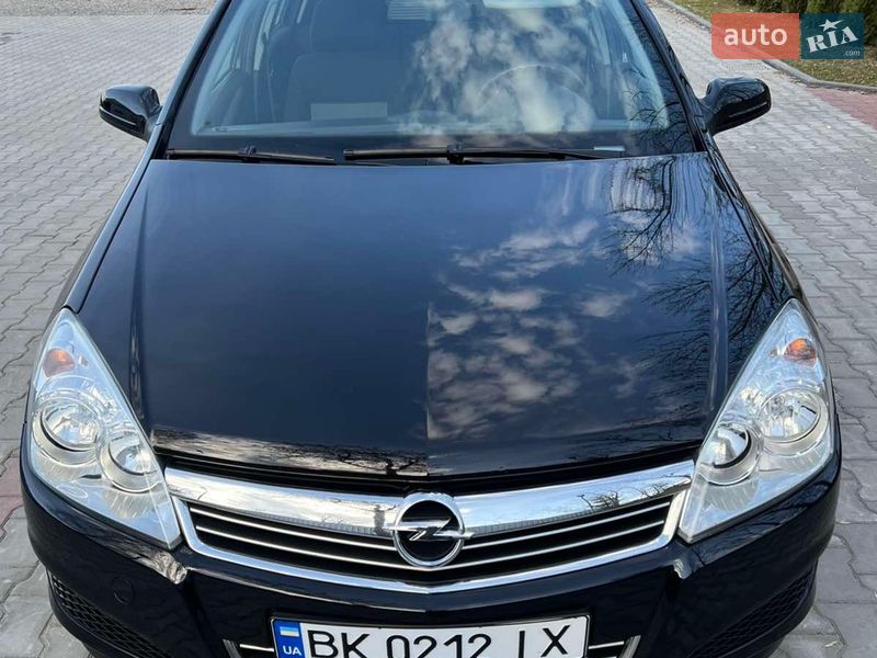 Хэтчбек Opel Astra 2008 в Костополе фото 6 Хэтчбек Opel Astra 2008 в Костополе