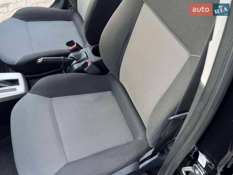 Хэтчбек Opel Astra 2008 в Костополе фото 23 Хэтчбек Opel Astra 2008 в Костополе