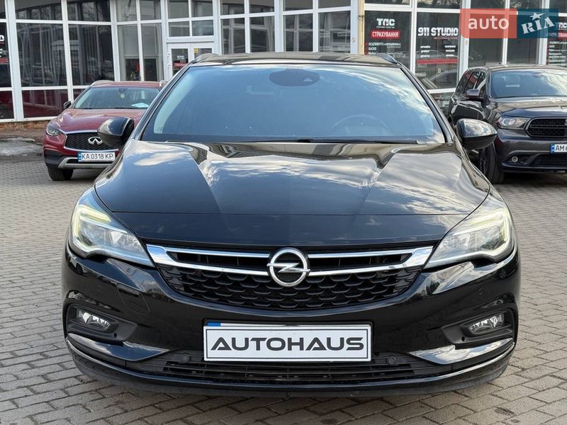 Універсал Opel Astra 2016 в Житомирі