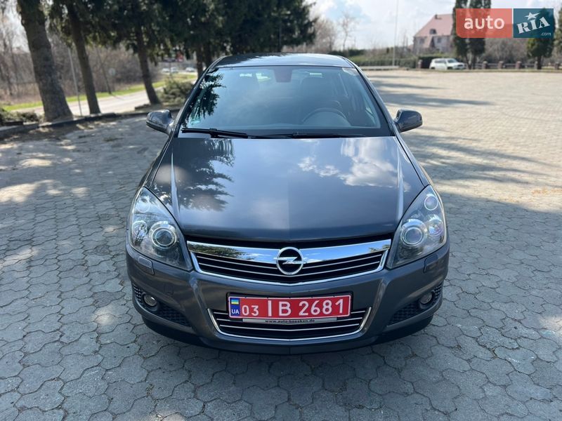 Хэтчбек Opel Astra 2009 в Дубно фото 8 Хэтчбек Opel Astra 2009 в Дубно