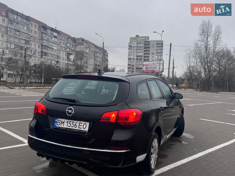 Универсал Opel Astra 2012 в Сумах