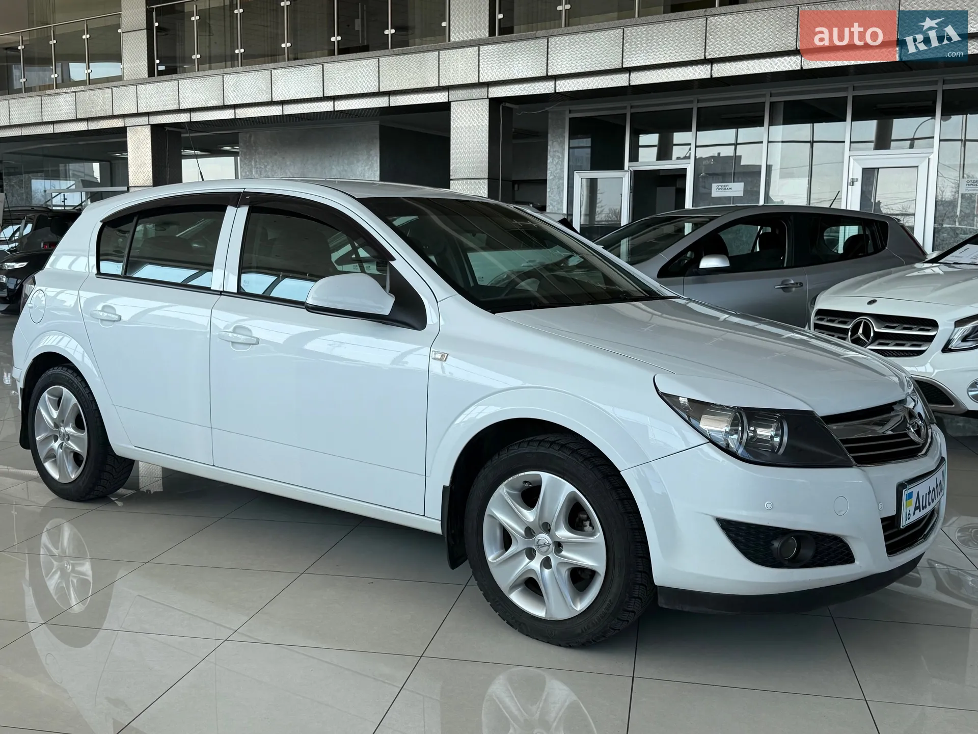 2012 Opel Astra - мініатюра 3