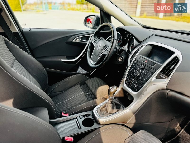 Хэтчбек Opel Astra 2010 в Здолбунове фото 38 Хэтчбек Opel Astra 2010 в Здолбунове