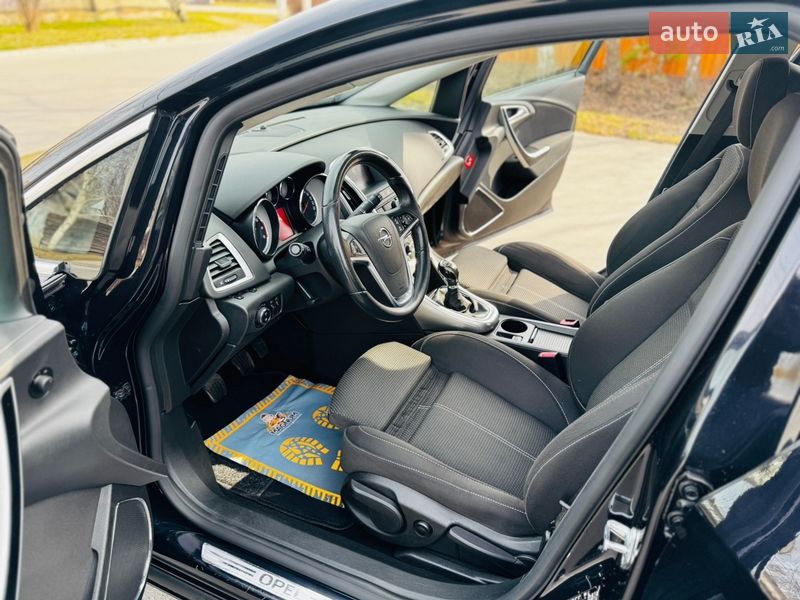 Хэтчбек Opel Astra 2010 в Здолбунове фото 41 Хэтчбек Opel Astra 2010 в Здолбунове