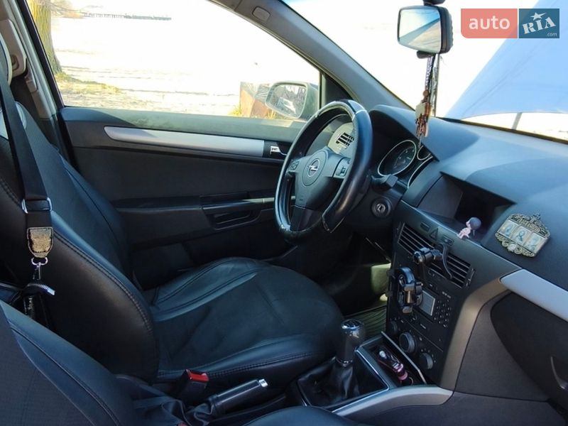 Универсал Opel Astra 2005 в Николаеве фото 14 Универсал Opel Astra 2005 в Николаеве