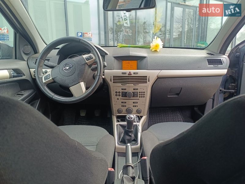 Универсал Opel Astra 2007 в Львове