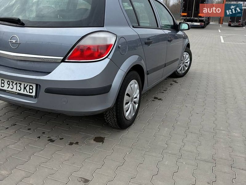 Хэтчбек Opel Astra 2004 в Виннице фото 9 Хэтчбек Opel Astra 2004 в Виннице