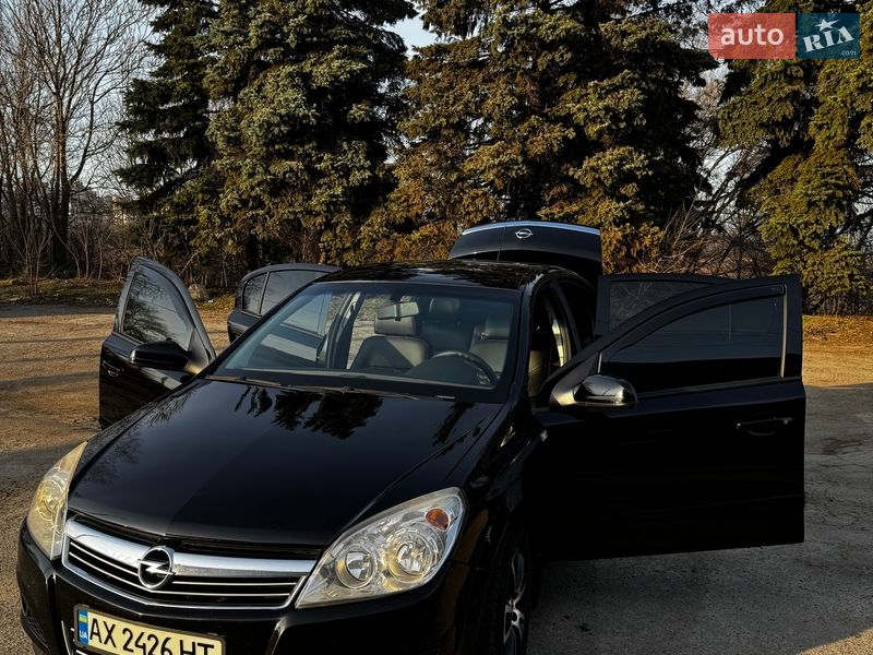 Седан Opel Astra 2007 в Днепре фото 10 Седан Opel Astra 2007 в Днепре