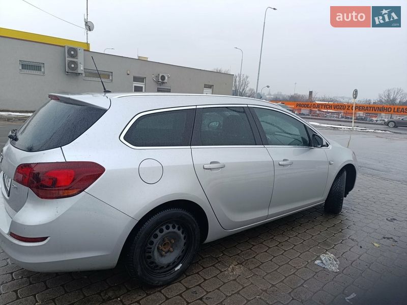 Универсал Opel Astra 2012 в Лозовой фото 4 Универсал Opel Astra 2012 в Лозовой