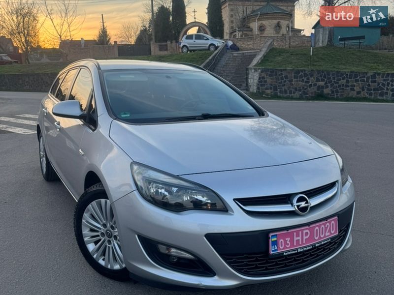 Универсал Opel Astra 2015 в Луцке фото 3 Универсал Opel Astra 2015 в Луцке