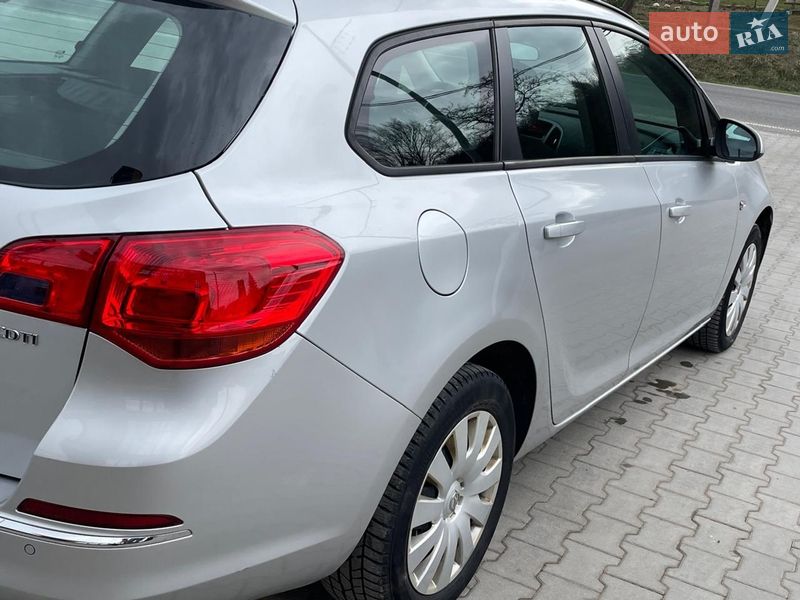 Универсал Opel Astra 2013 в Тернополе фото 6 Универсал Opel Astra 2013 в Тернополе
