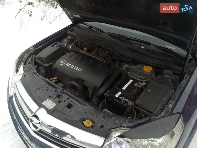 Универсал Opel Astra 2010 в Виннице