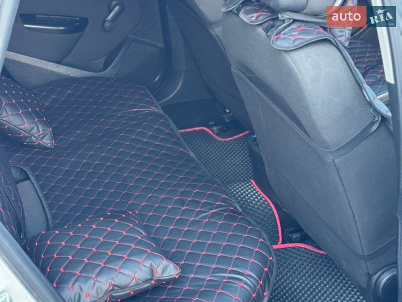 Универсал Opel Astra 2011 в Косове