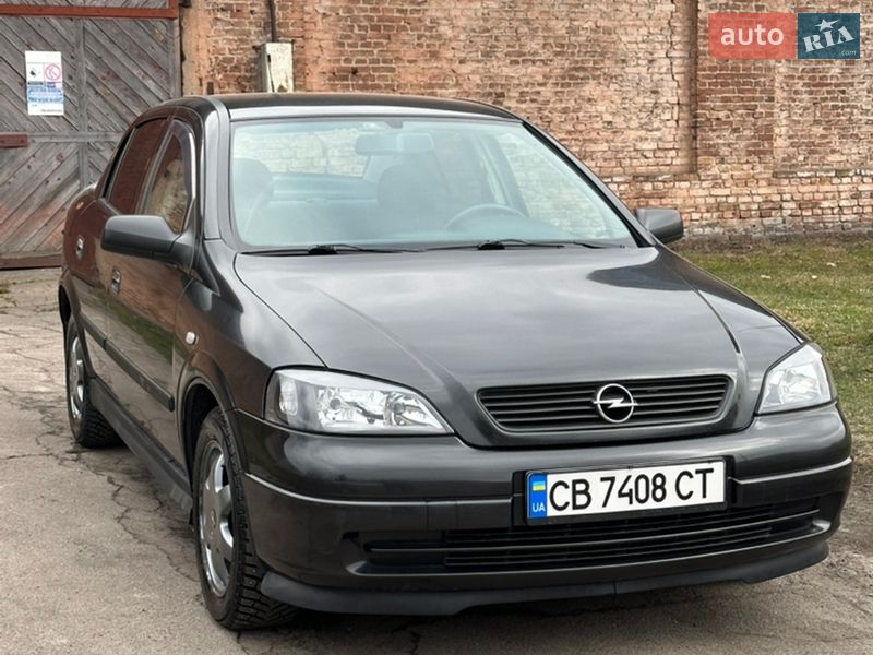 Седан Opel Astra 2007 в Чернигове