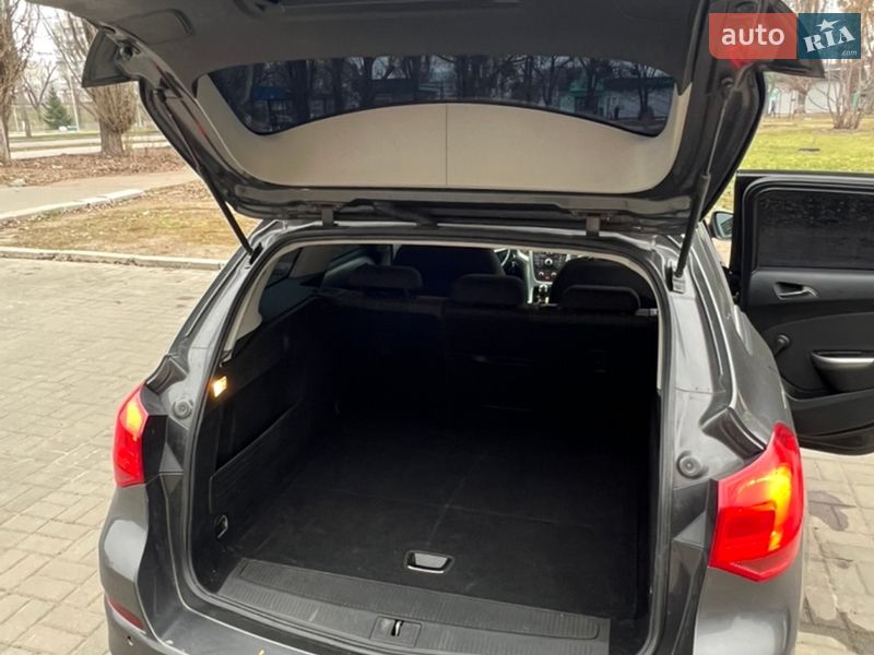 Универсал Opel Astra 2012 в Черкассах фото 22 Универсал Opel Astra 2012 в Черкассах