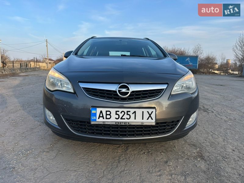 Универсал Opel Astra 2011 в Жмеринке фото 4 Универсал Opel Astra 2011 в Жмеринке
