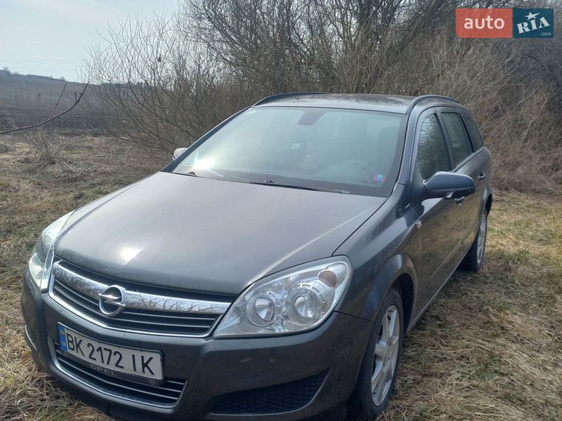 Универсал Opel Astra 2009 в Ровно фото Универсал Opel Astra 2009 в Ровно