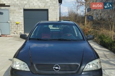 Седан Opel Astra 2007 в Дубні