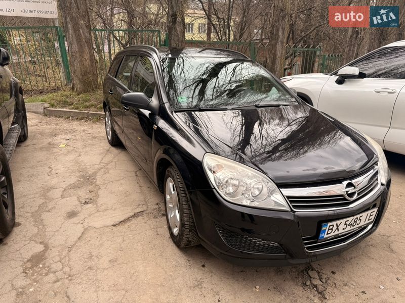 Універсал Opel Astra 2008 в Хмельницькому