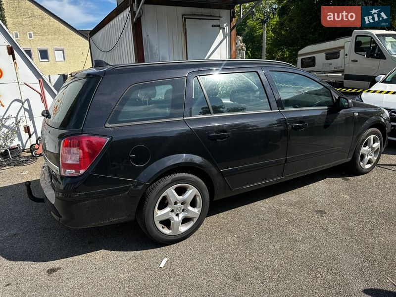 Універсал Opel Astra 2008 в Хмельницькому