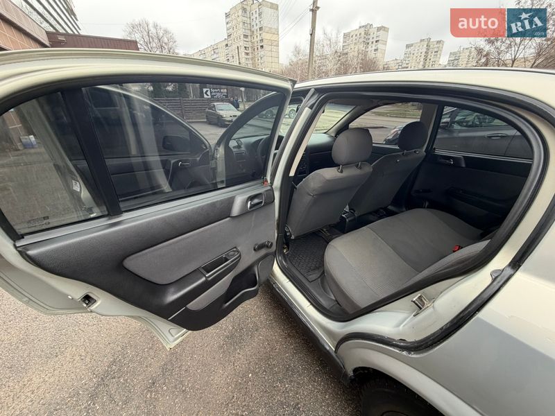 Седан Opel Astra 2006 в Харькове
