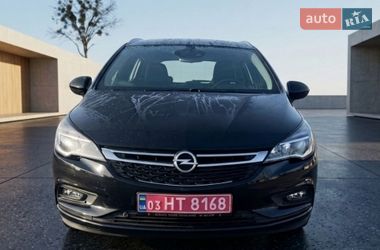 Универсал Opel Astra 2016 в Киеве
