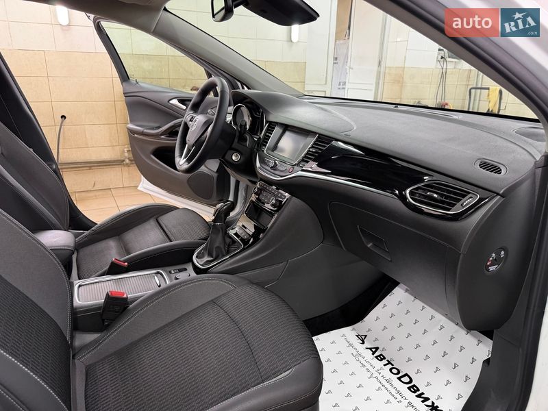 Универсал Opel Astra 2020 в Сумах