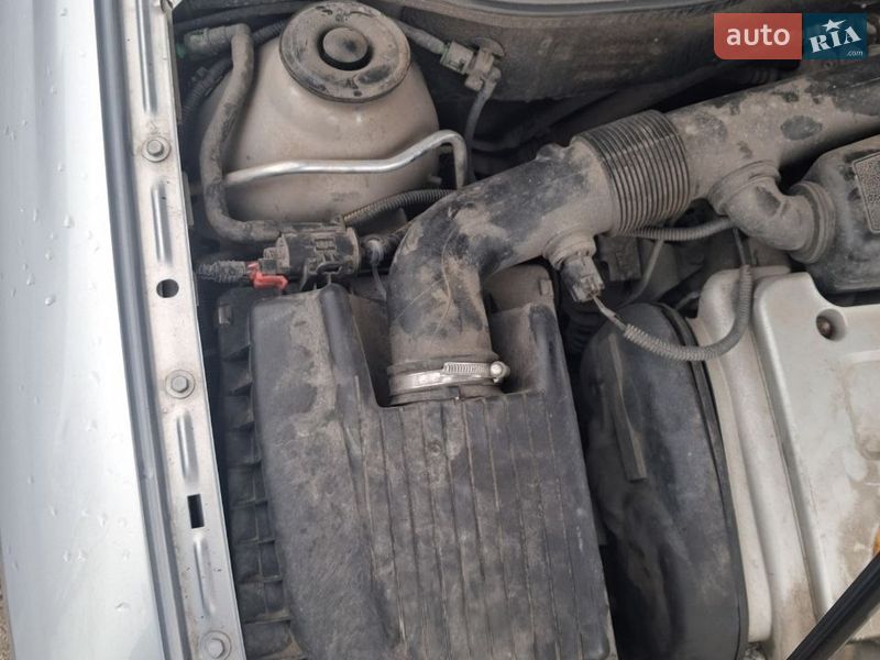 Універсал Opel Astra 2001 в Піщанці