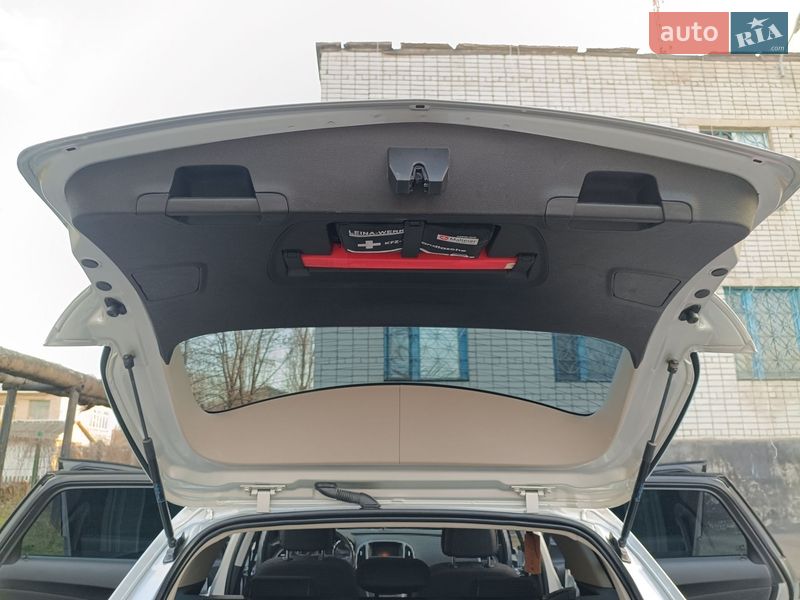 Універсал Opel Astra 2015 в Павлограді