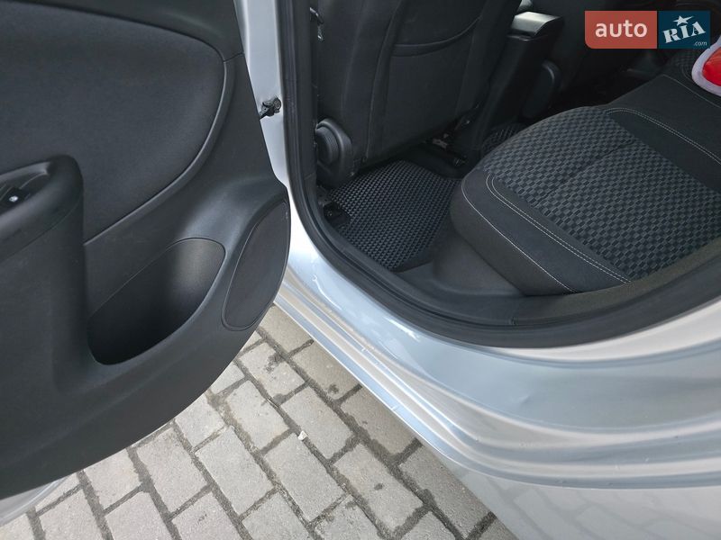 Универсал Opel Astra 2016 в Стрые фото 15 Универсал Opel Astra 2016 в Стрые