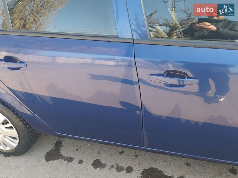 Универсал Opel Astra 2009 в Кривом Роге