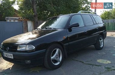 Універсал Opel Astra 1998 в Полтаві