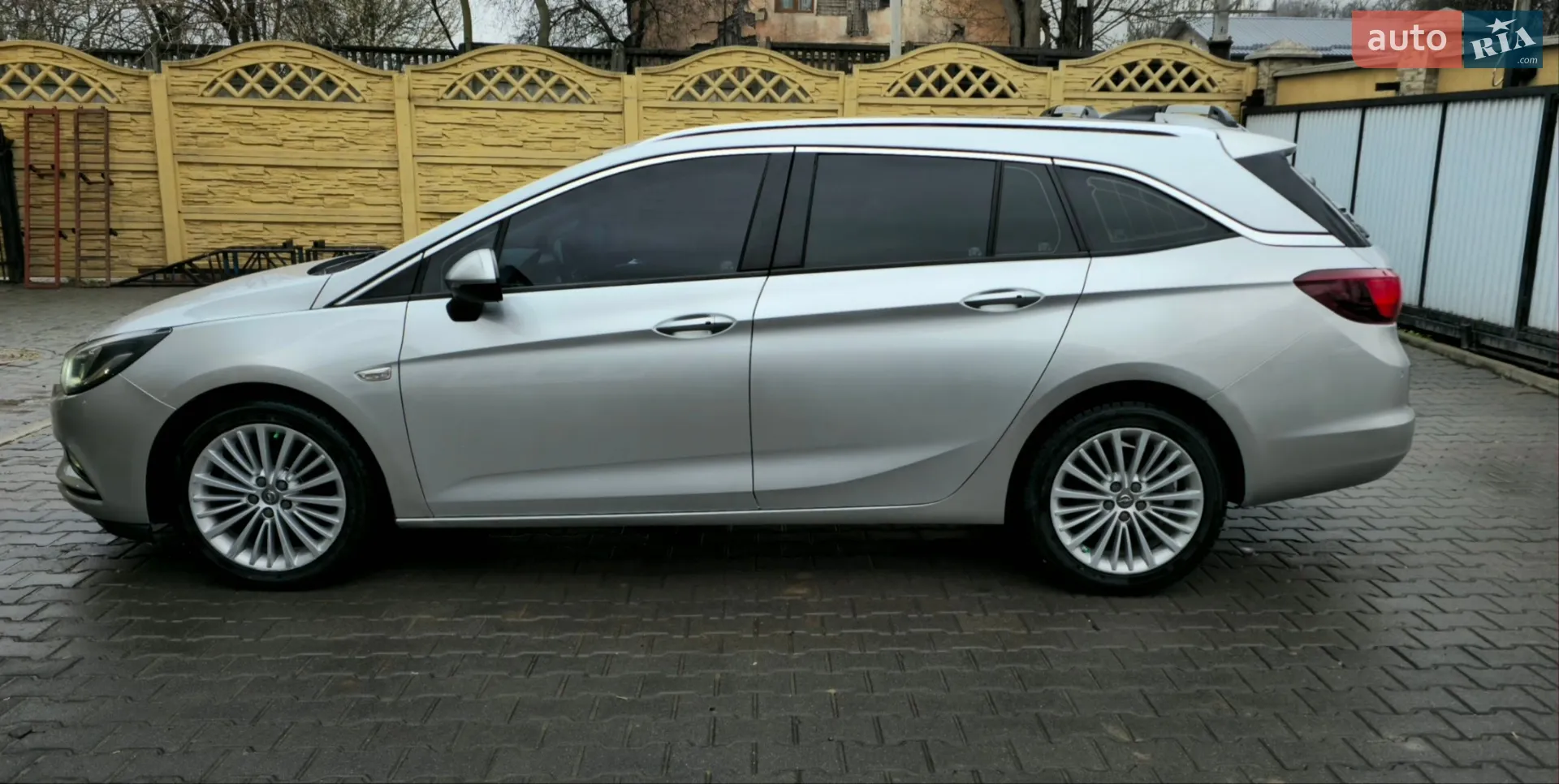 2016 Opel Astra - мініатюра 3