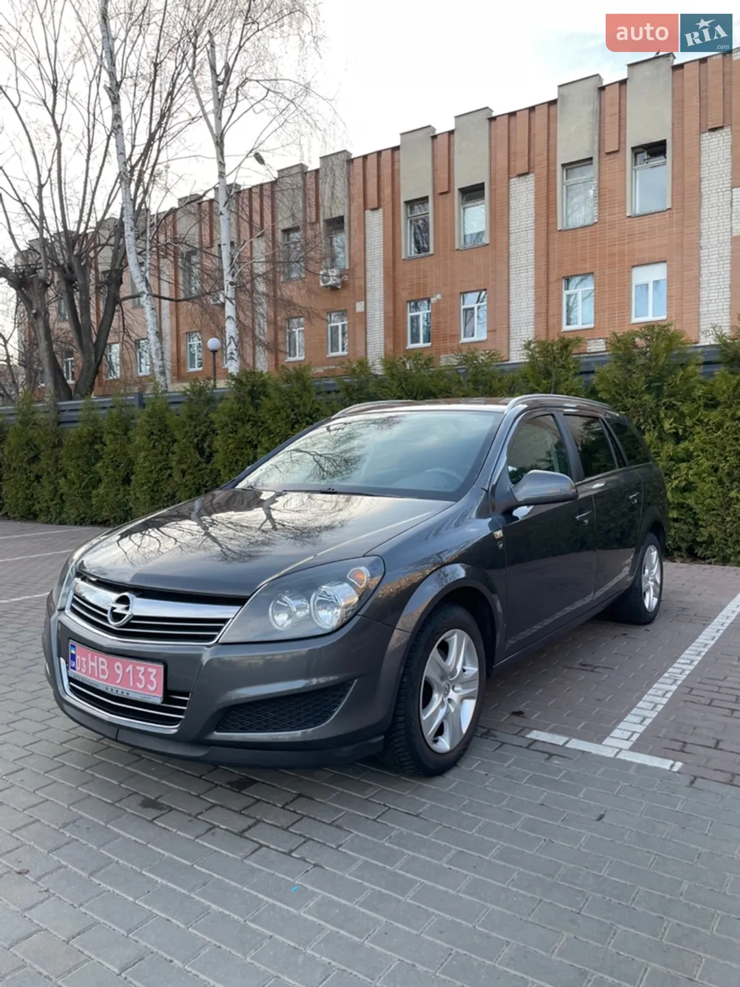 2010 Opel Astra - фото 1