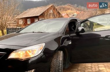 Универсал Opel Astra 2011 в Славском