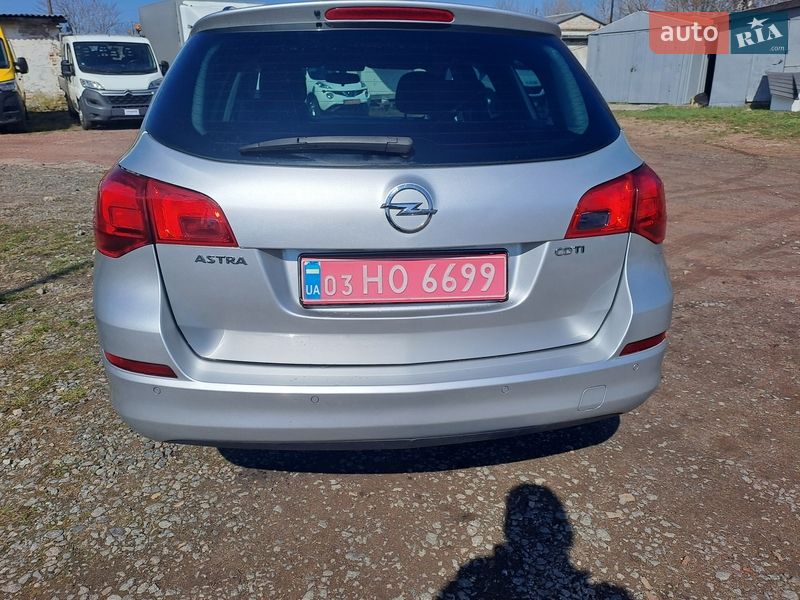 Універсал Opel Astra 2011 в Нововолинську фото 8 Універсал Opel Astra 2011 в Нововолинську