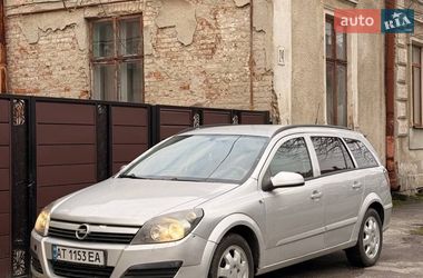 Універсал Opel Astra 2006 в Стрию