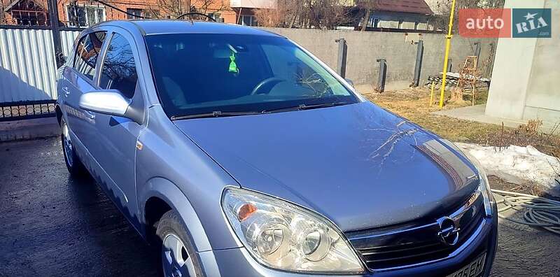 2008 Opel Astra, VIN W0L0AHL4882188625:plate — фото 1 (autoria)