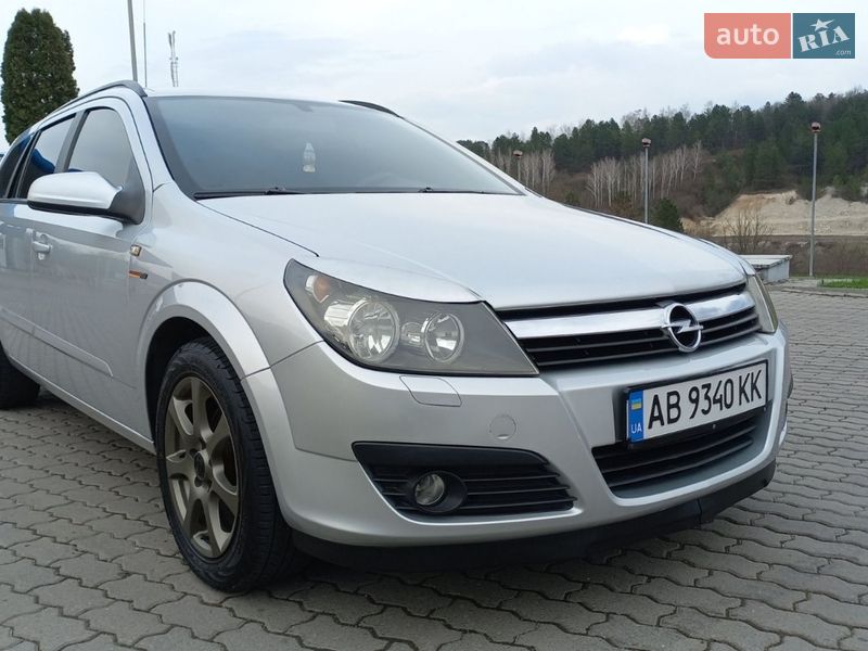 Універсал Opel Astra 2006 в Могилів-Подільському