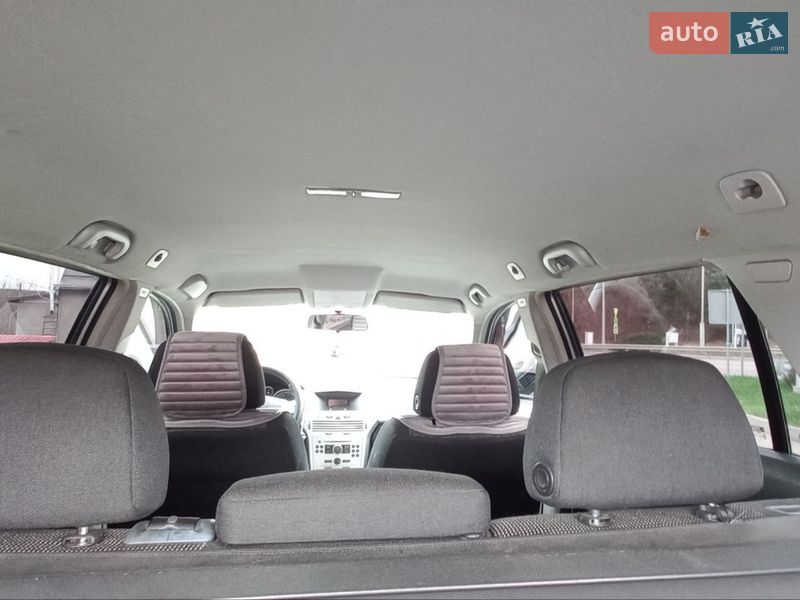 Універсал Opel Astra 2006 в Могилів-Подільському