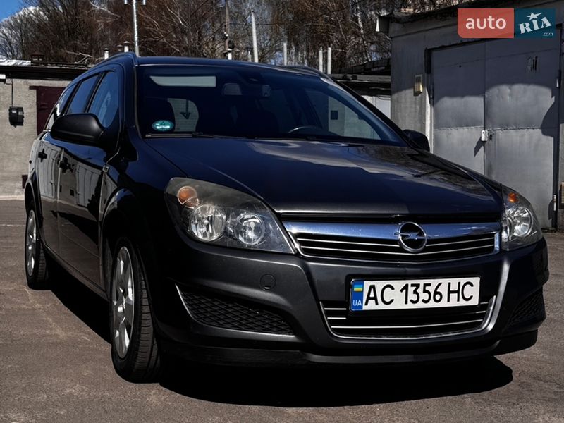 Універсал Opel Astra 2010 в Луцьку фото 2 Універсал Opel Astra 2010 в Луцьку