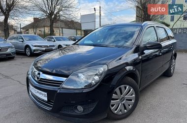 Універсал Opel Astra 2008 в Луцьку