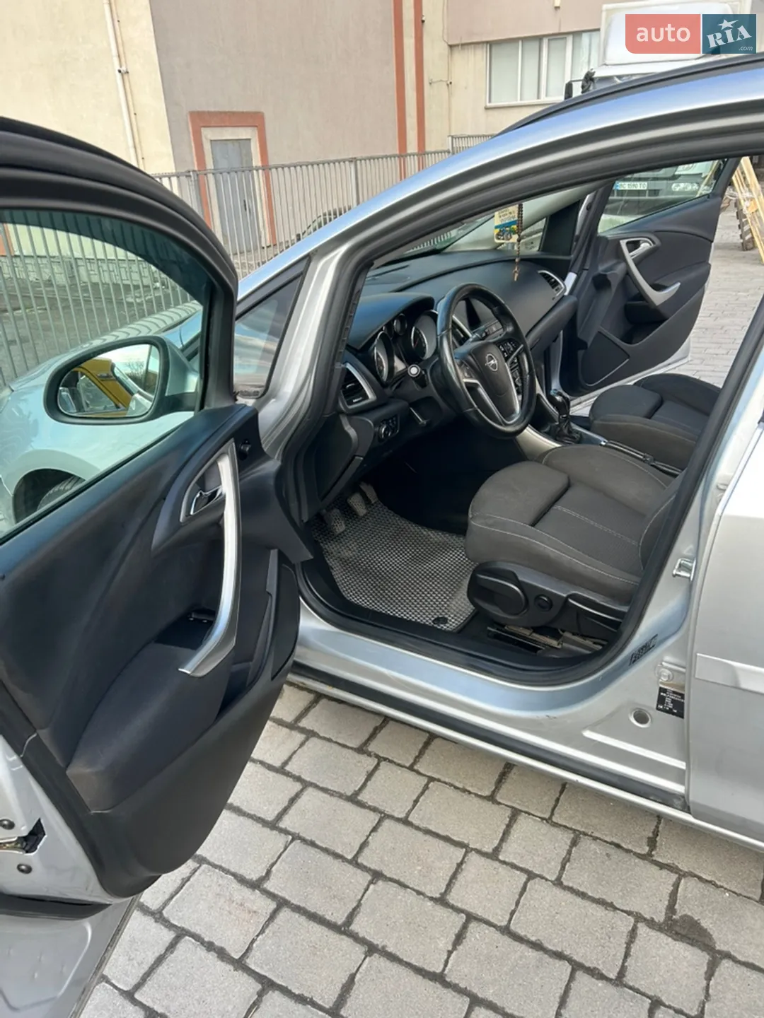 2011 Opel Astra - мініатюра 6