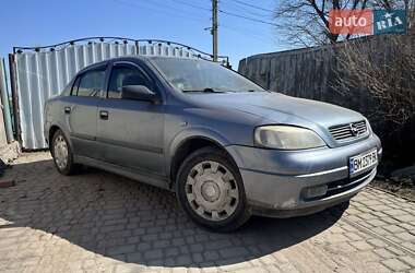 Седан Opel Astra 2007 в Ромнах