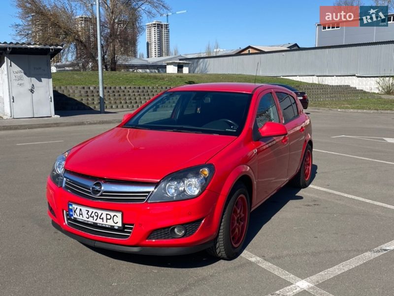 Opel Astra 2013