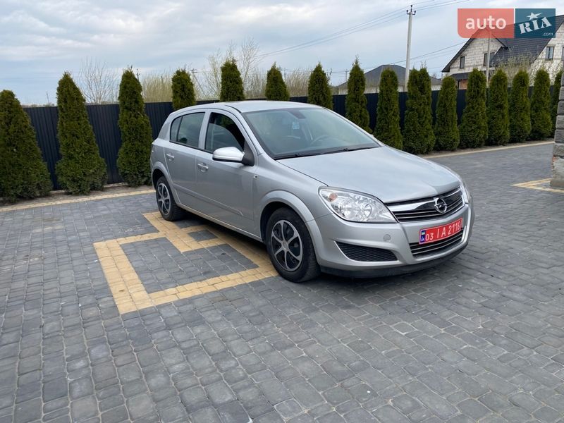 Opel Astra 2008